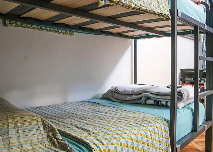 Hotel Go Bcn Hi Sants - 2*